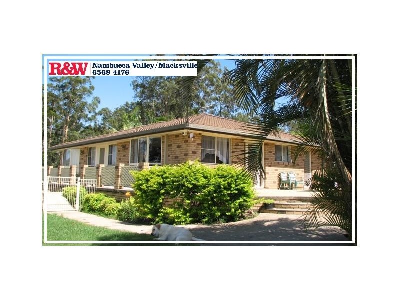 215a Wallace Street, Macksville NSW 2447