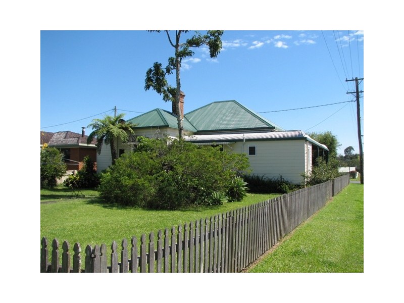 18 Nambucca Street, Macksville NSW 2447