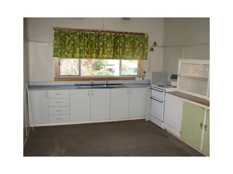 3 Frank Street, Macksville NSW 2447