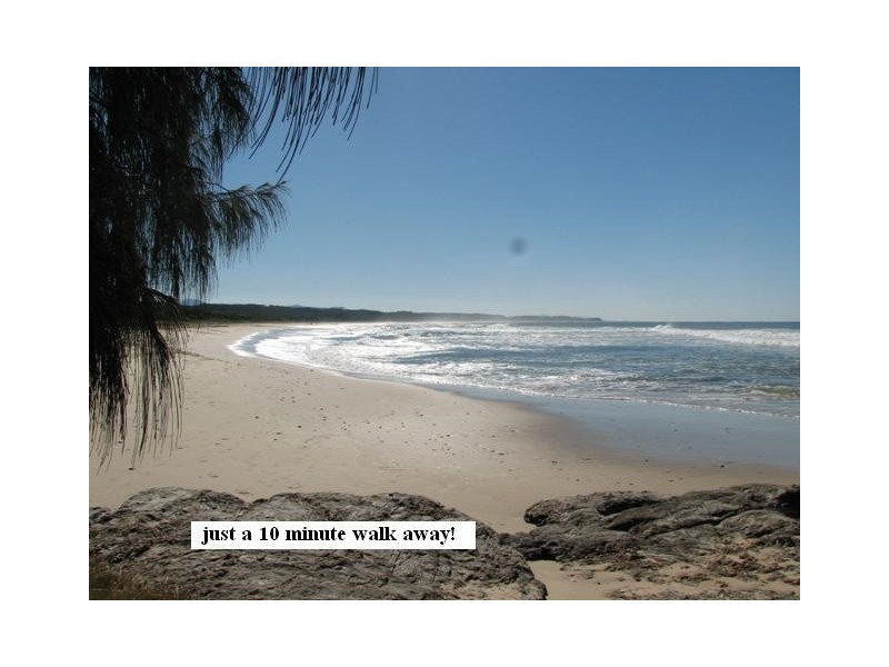 25 Kuta Avenue, Valla Beach NSW 2448