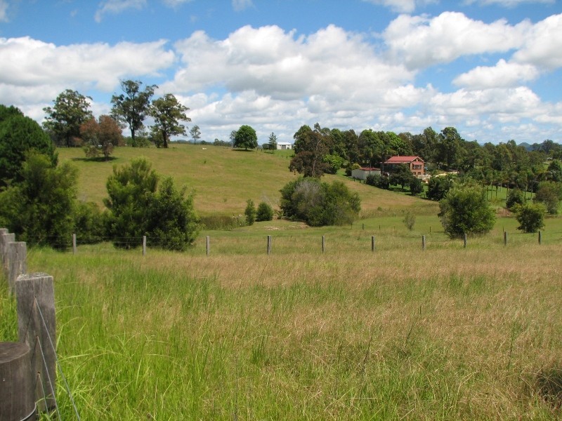 5 Preston Drive, Macksville NSW 2447