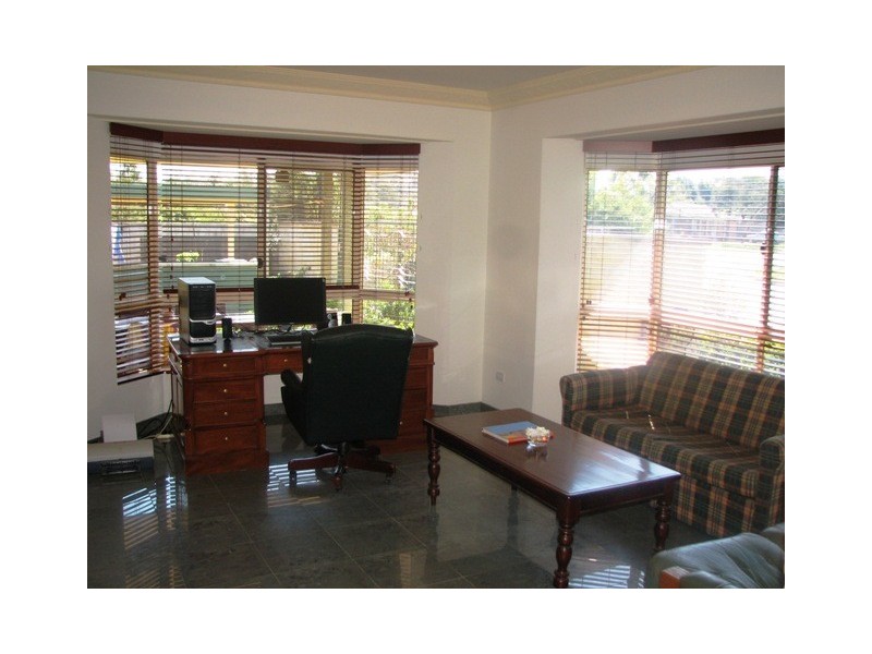 2 Sandpiper Drive, Scotts Head NSW 2447