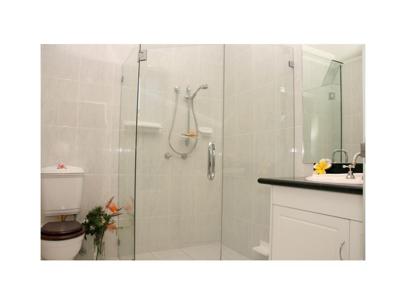 2 Sandpiper Drive, Scotts Head NSW 2447