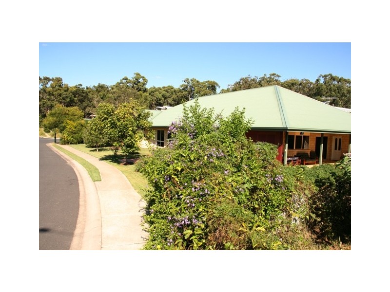 2 Sandpiper Drive, Scotts Head NSW 2447