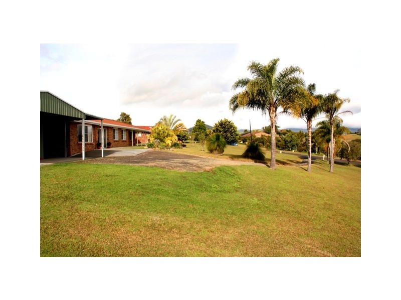38 Preston Drive, Macksville NSW 2447
