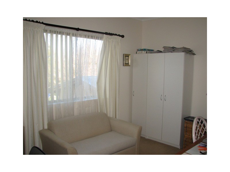 253 Wallace Street, Macksville NSW 2447