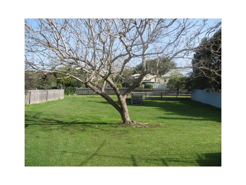 6 Egan Street, North Macksville NSW 2447