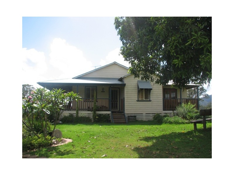 521 Greenhils Rd, Taylors Arm NSW 2447