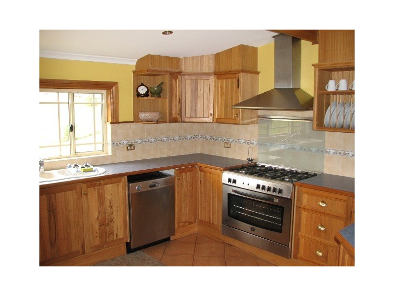 521 Greenhils Rd, Taylors Arm NSW 2447
