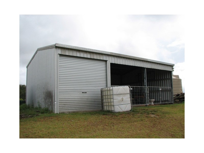 521 Greenhils Rd, Taylors Arm NSW 2447