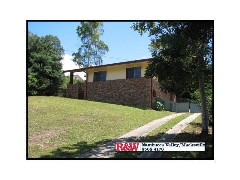 4 Hahn Close, Macksville NSW 2447