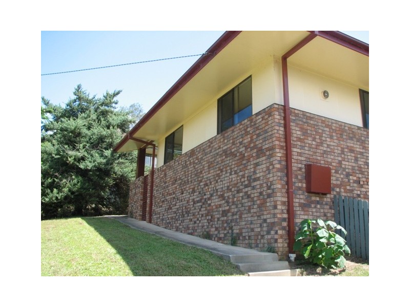 4 Hahn Close, Macksville NSW 2447