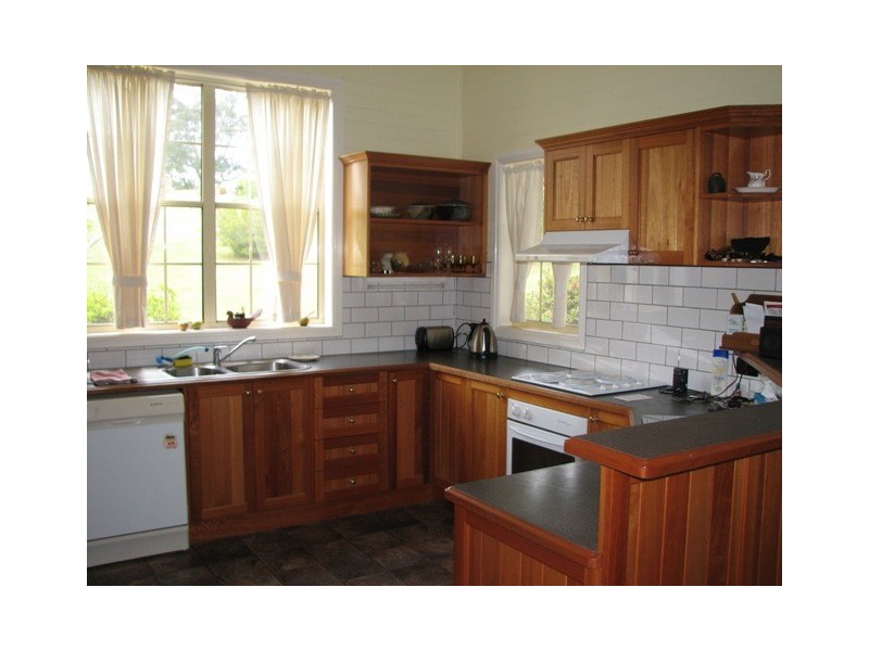 4 Ainsworth Close, Macksville NSW 2447