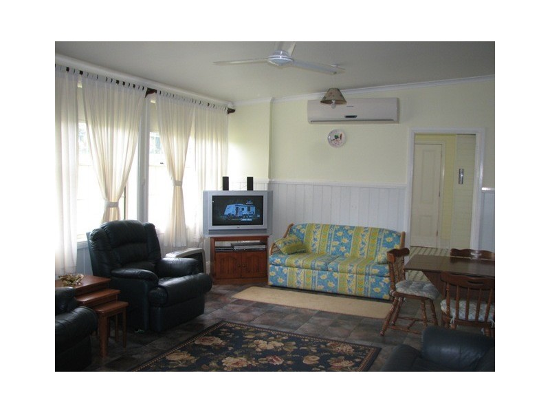 4 Ainsworth Close, Macksville NSW 2447