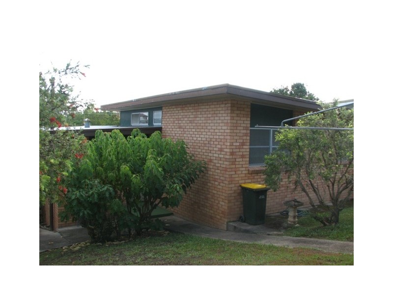 15 Barrie Street, Macksville NSW 2447