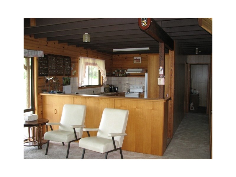 1 West Street, Scotts Head NSW 2447