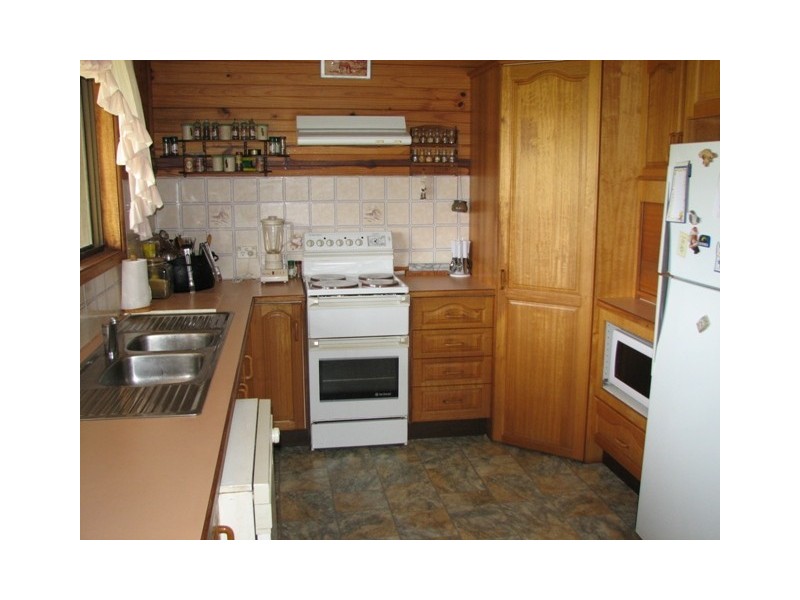 1 West Street, Scotts Head NSW 2447