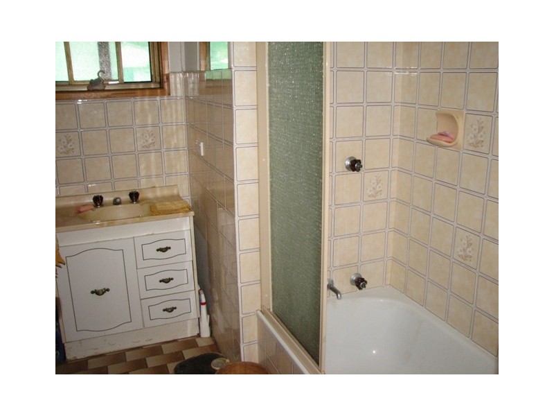 1 West Street, Scotts Head NSW 2447