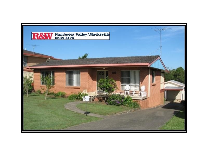 175 Wallace Street, Macksville NSW 2447