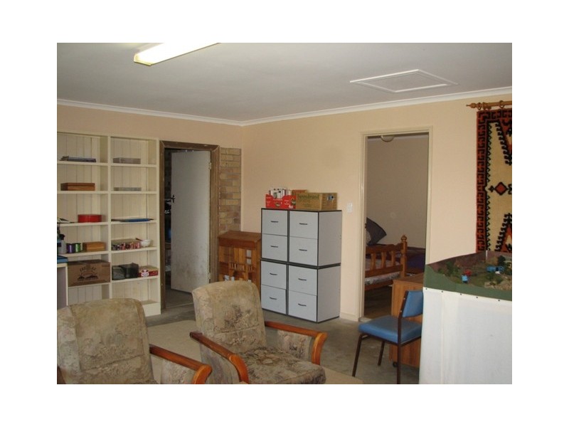 9 Rowe Dr, Macksville NSW 2447