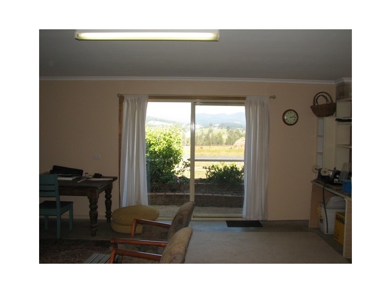 9 Rowe Dr, Macksville NSW 2447