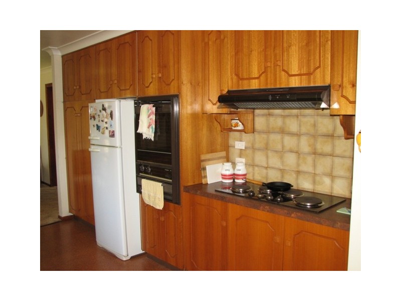 34 Glenmore Cres, North Macksville NSW 2447