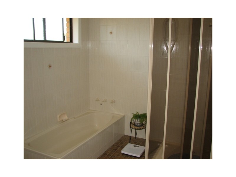 34 Glenmore Cres, North Macksville NSW 2447