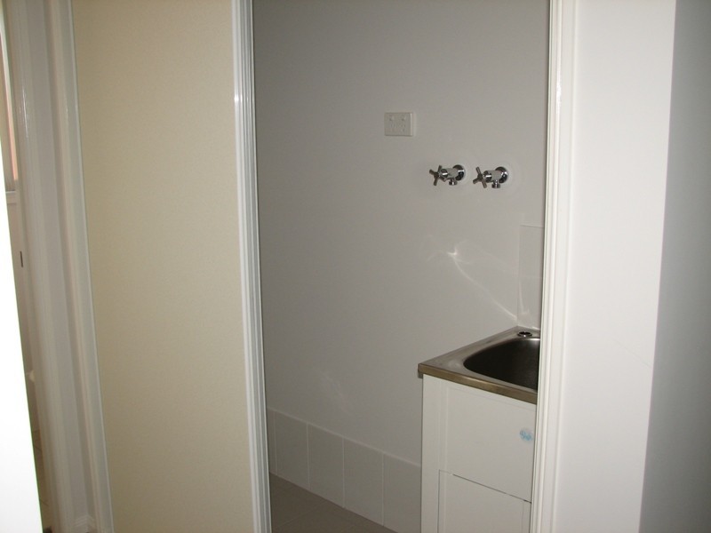 2 Laura Place, Macksville NSW 2447