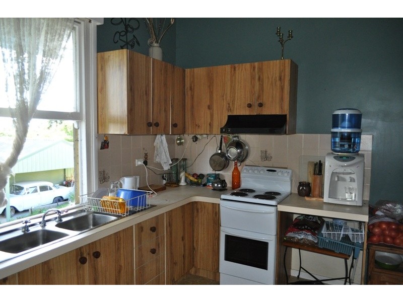 43 Wallace Street, Macksville NSW 2447