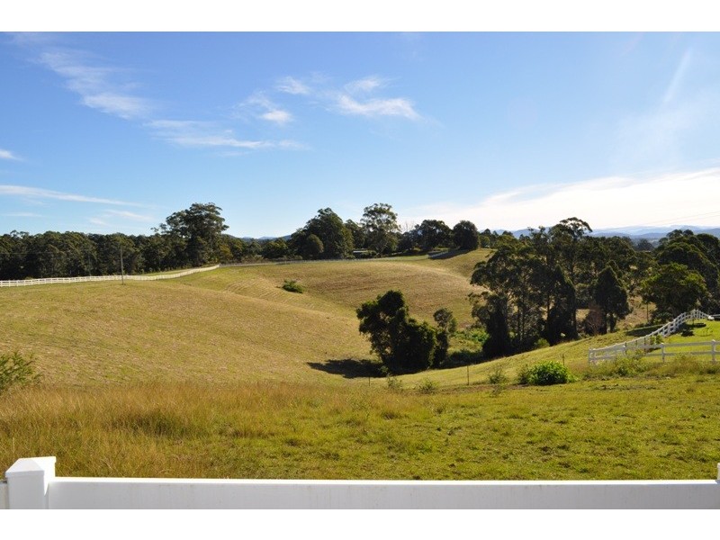 359 Rosewood Rd, Warrell Creek NSW 2447