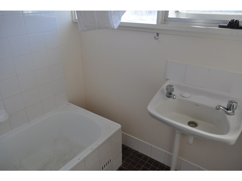 5 Hodge Street, Macksville NSW 2447