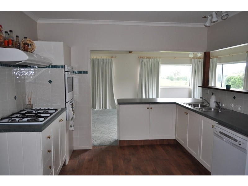 121 Whites Road, Yarranbella via, Macksville NSW 2447