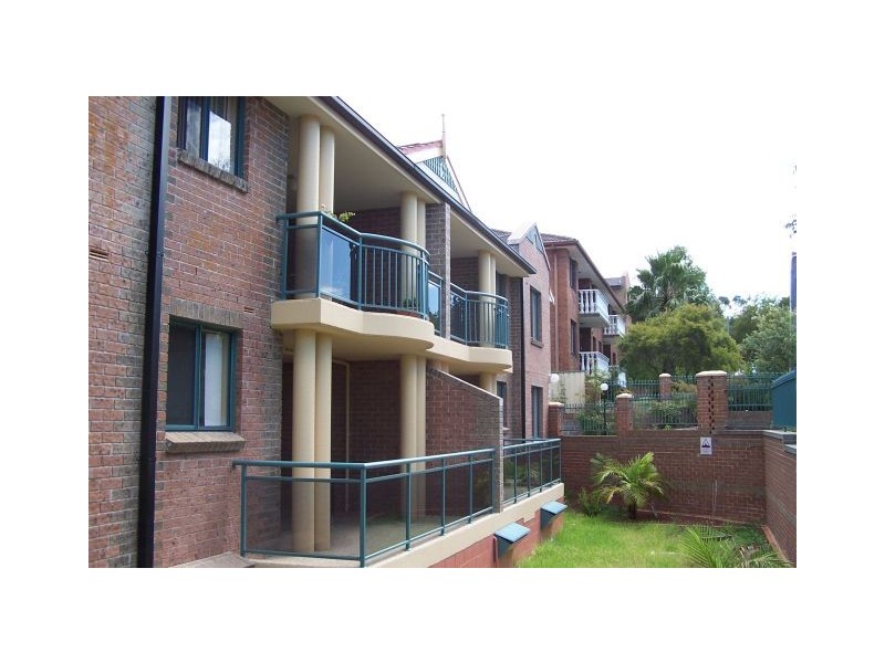 5/6-8 Paton Street, Merrylands NSW 2160