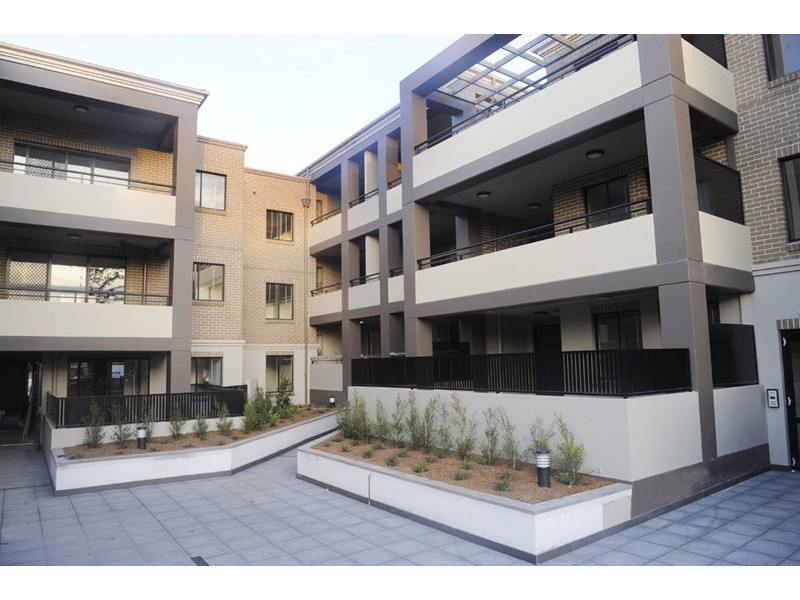 18/23-27 Lydbrook St, Westmead NSW 2145