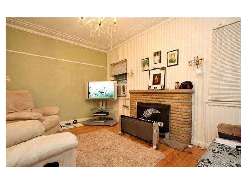 119 Hampden Rd, South Wentworthville NSW 2145