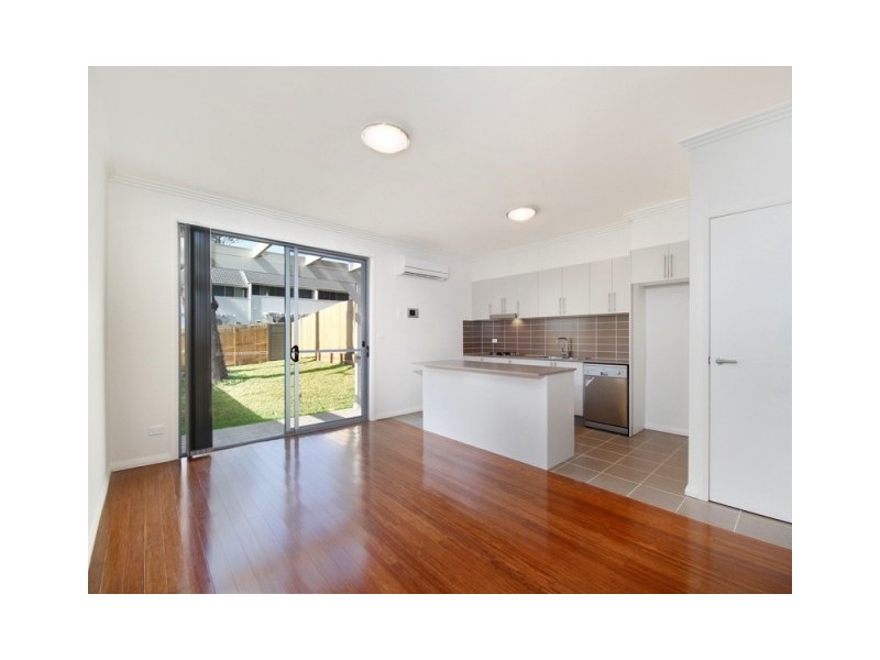 11/100 Kenyons Rd, Merrylands NSW 2160