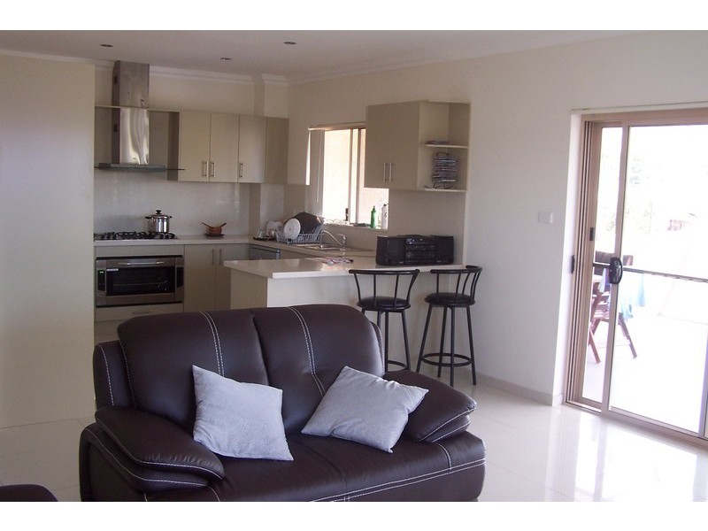 77-79 Bangor St, Guildford NSW 2161