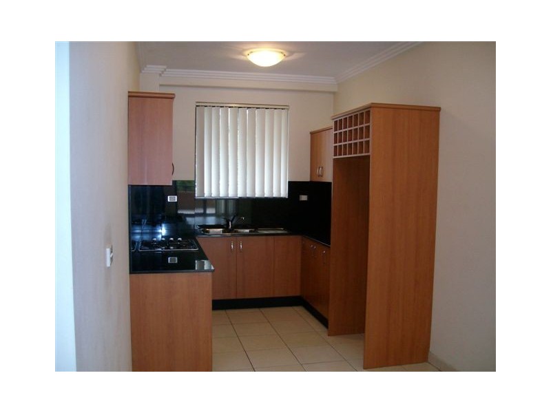 16-24 Lydbrook St, Westmead NSW 2145