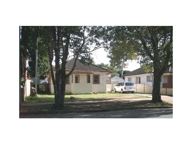 15 CHETWYND ROAD, Merrylands NSW 2160