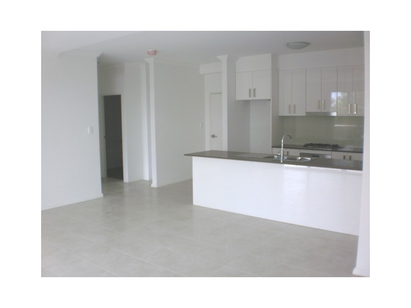 8/342 Woodville Rd, Guildford NSW 2161