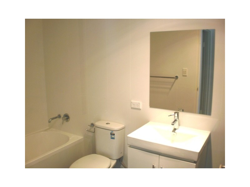 8/342 Woodville Rd, Guildford NSW 2161