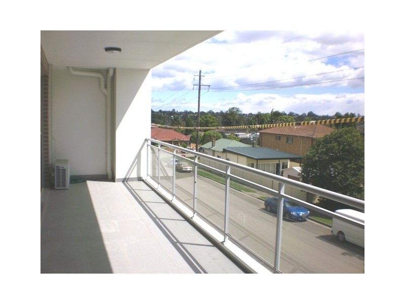 8/342 Woodville Rd, Guildford NSW 2161