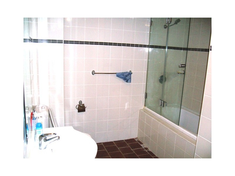 4318/57 QUEEN, Auburn NSW 2144