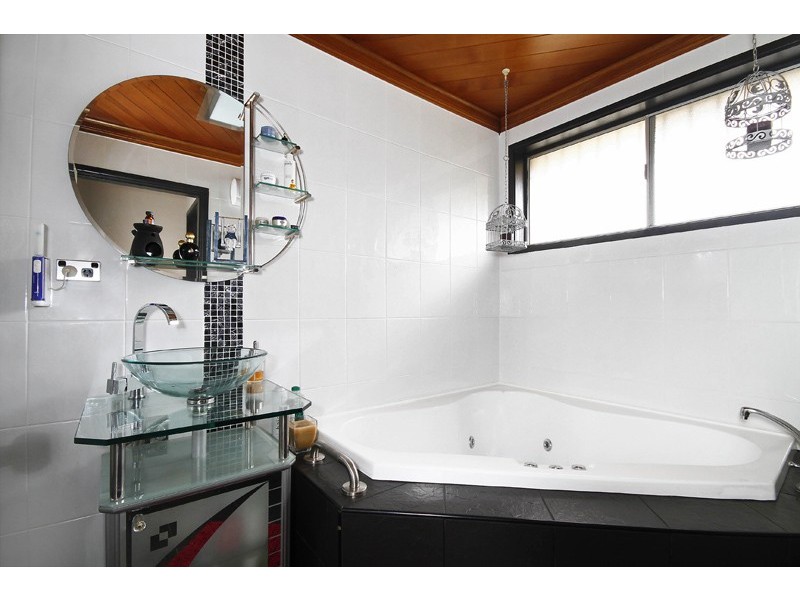 9 Brighton Street, Greystanes NSW 2145