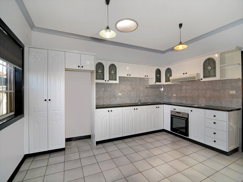 14 Wainwright Street, Guildford NSW 2161