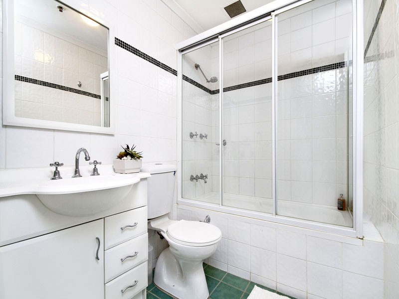 8/14  Hassall St, Parramatta NSW 2150