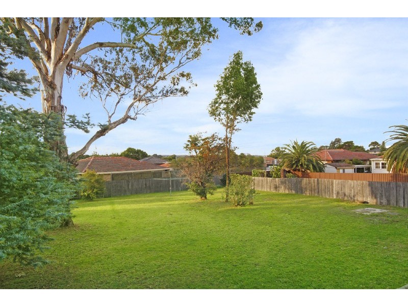 11 Hilltop Road, Merrylands NSW 2160