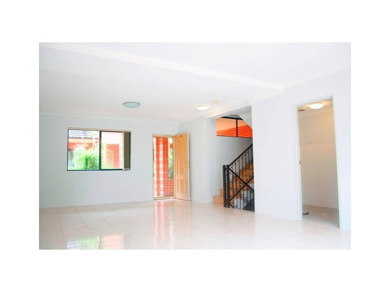 12/58 Lansdowne Street, Merrylands NSW 2160