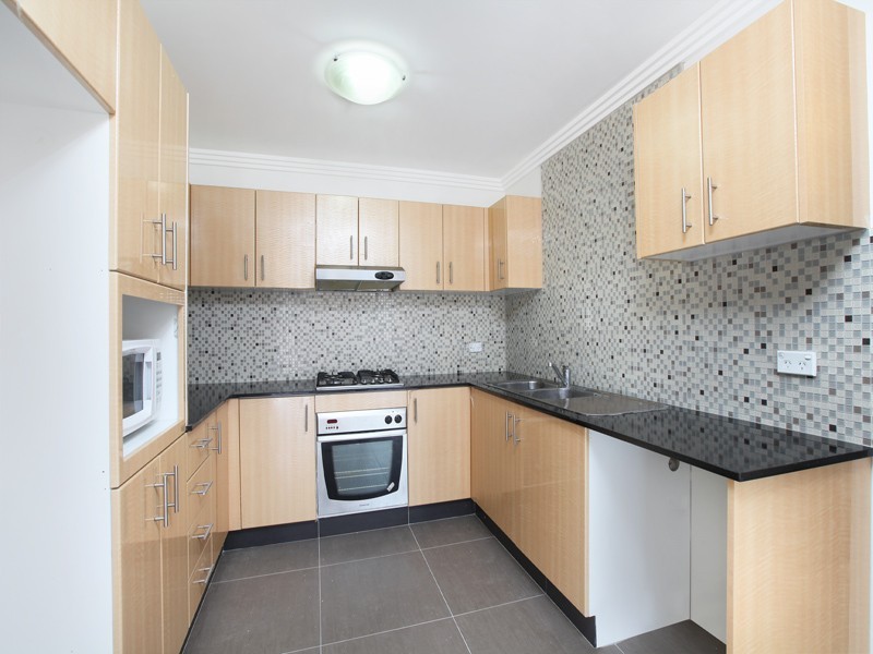 11/28 Chetwynd Rd, Merrylands NSW 2160