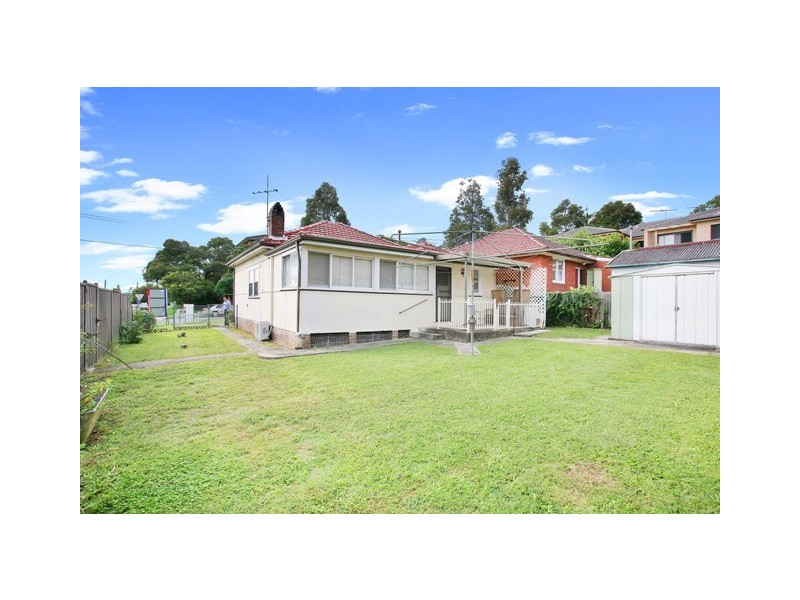 67 Clyde St, Guildford NSW 2161
